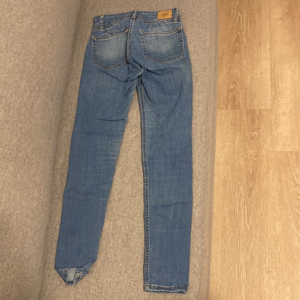 Jeans - Picture 2 of 3